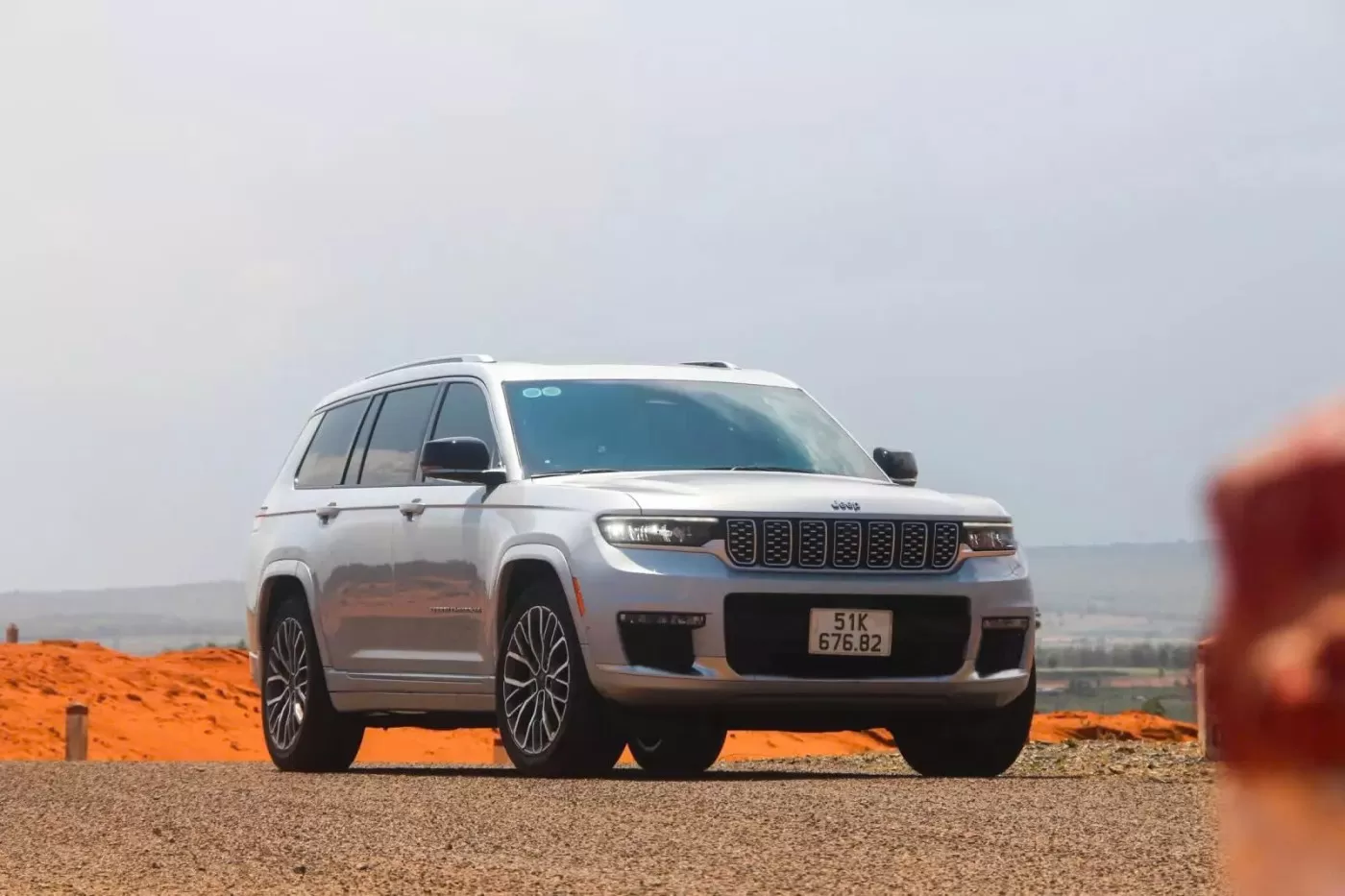 than xe grand cherokee tinbanxe vn