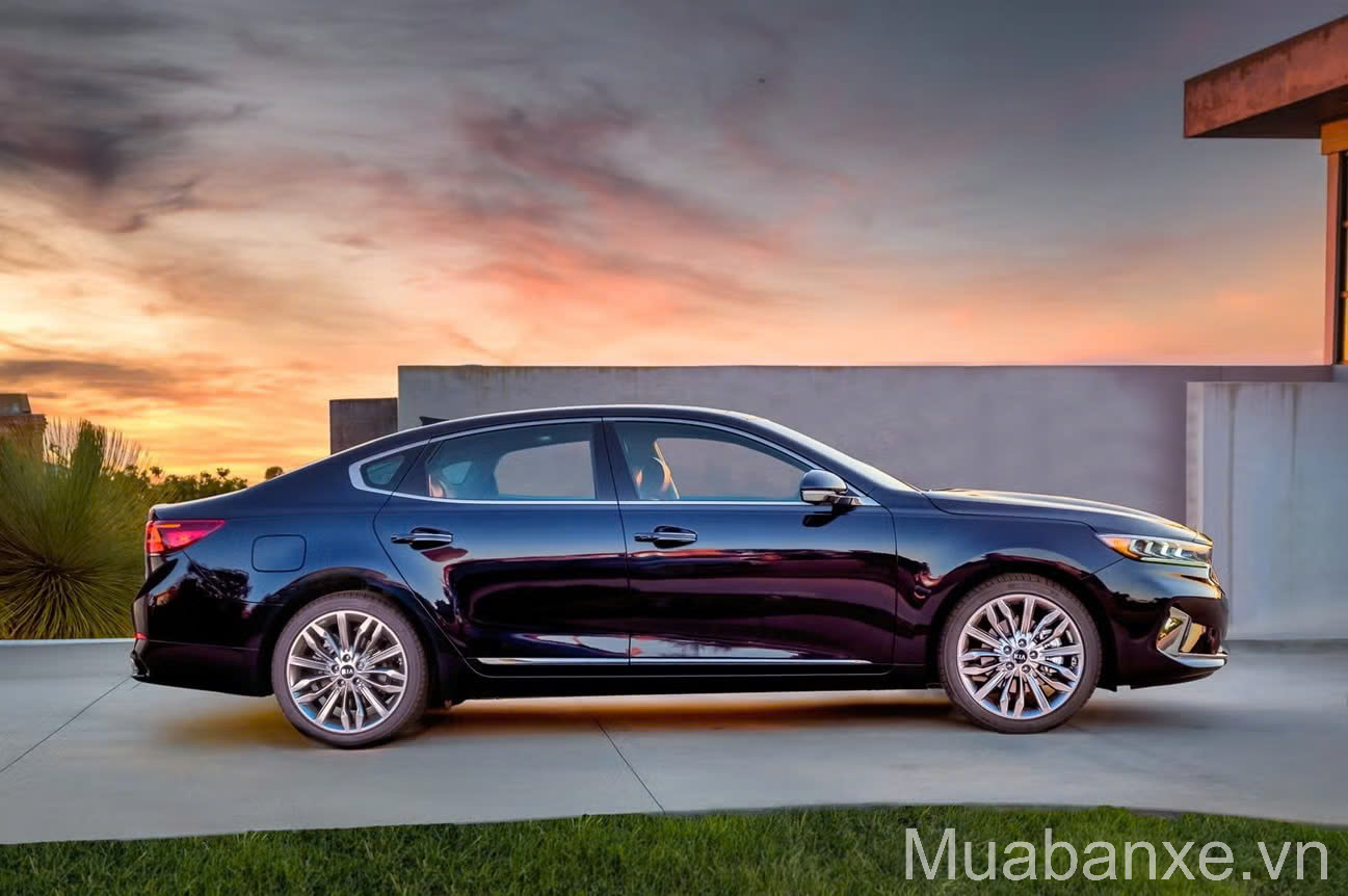 than xe kia cadenza tinbanxe vn