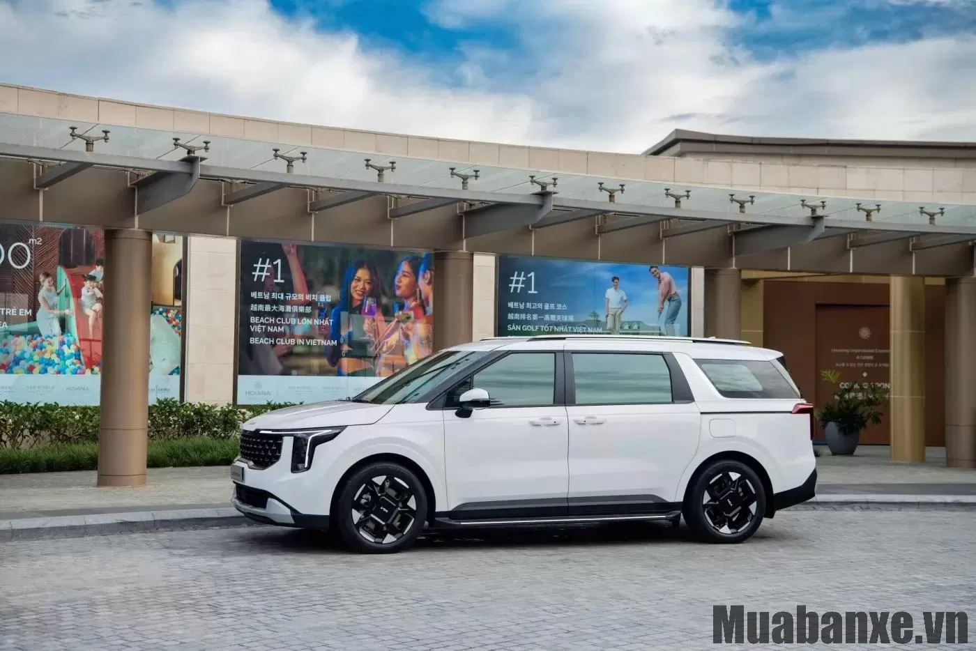 than-xe-kia-carnival
