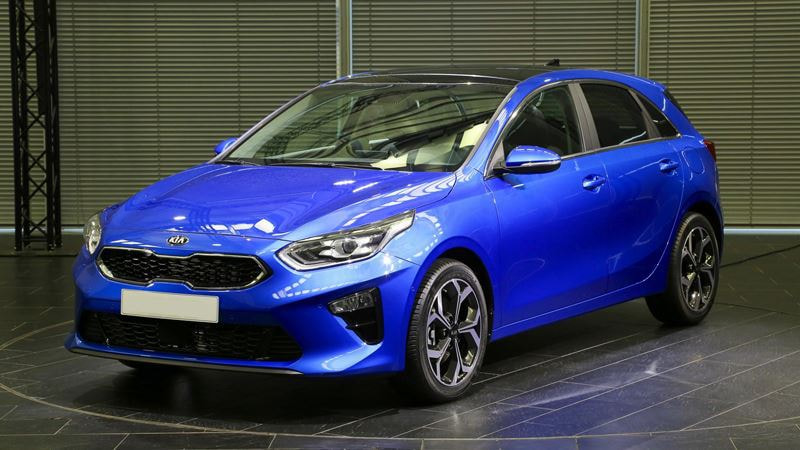 Thiết kế đầu xe cerato hatchback 