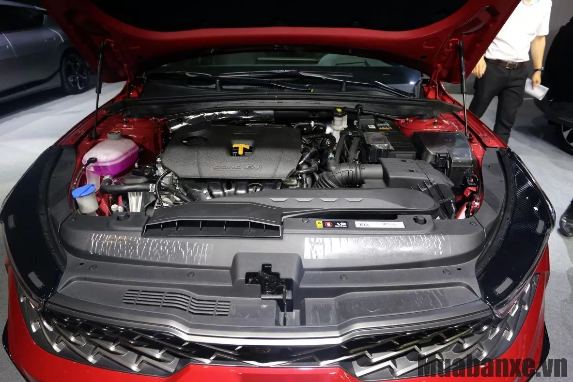 Động cơ Kia K5