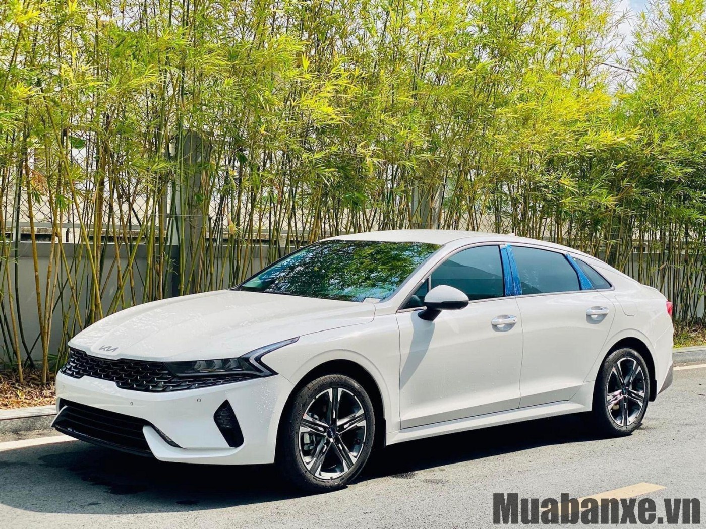 than-xe-kia-k5