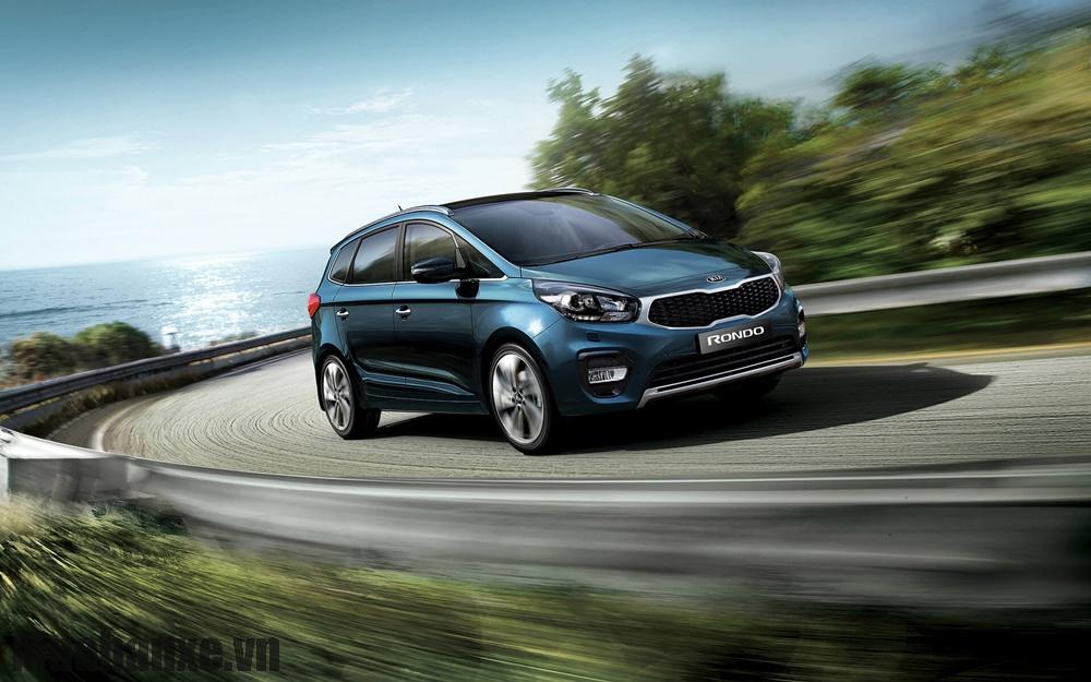 cam-giac-lai-xe-kia-rondo