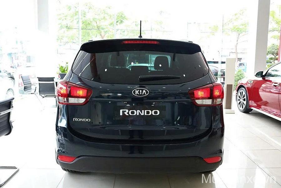 duoi xe kia rondo tinbanxe vn