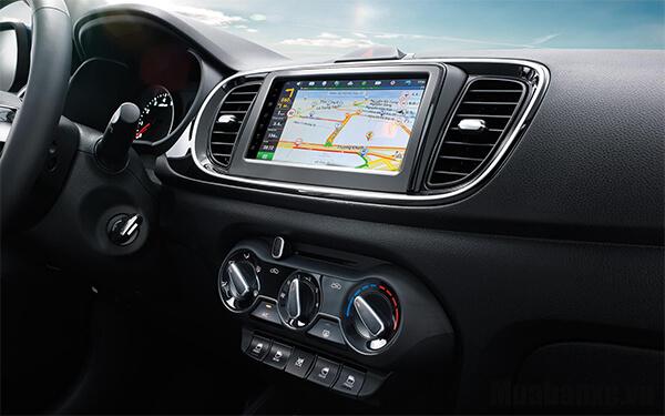 tien nghi tren xe kia soluto