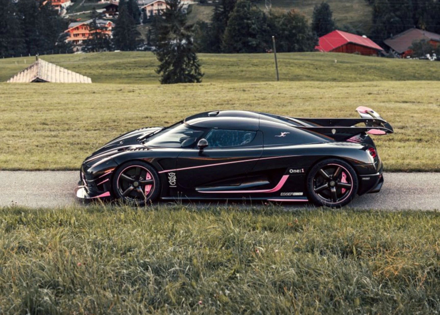 than xe koenigsegg one 1 tinbanxe vn