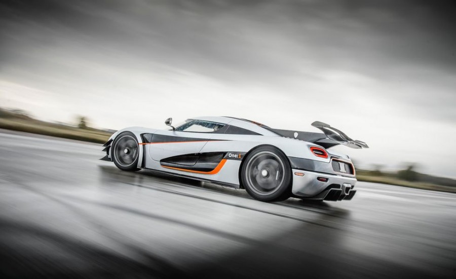 Thiết kế thân xe koenigsegg one 1 