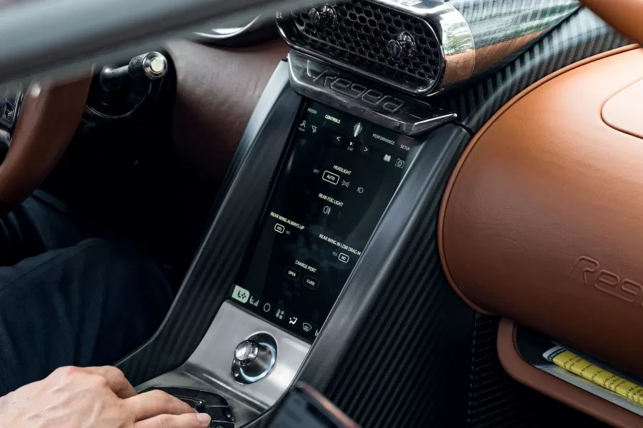 Trang bị tiện nghi giải trí koenigsegg agera