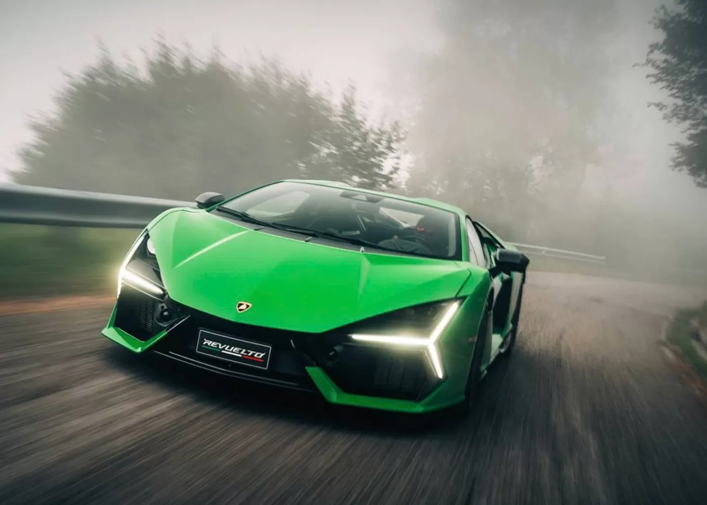 dau xe lamborghini revuelto tinbanxe vn