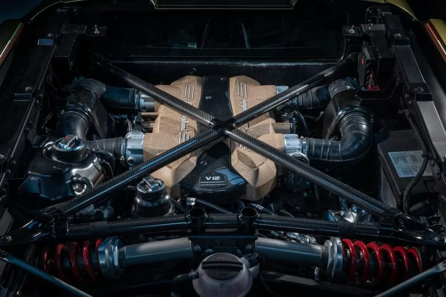 Động cơ vận hành lamborghini sian