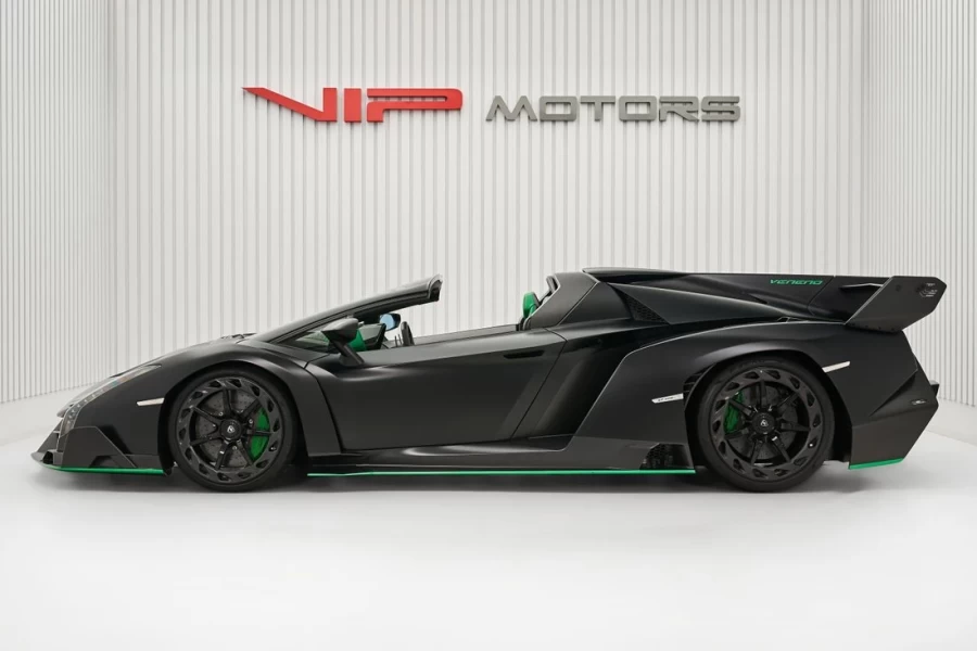 Thiết kế thân xe lamborghini veneno 