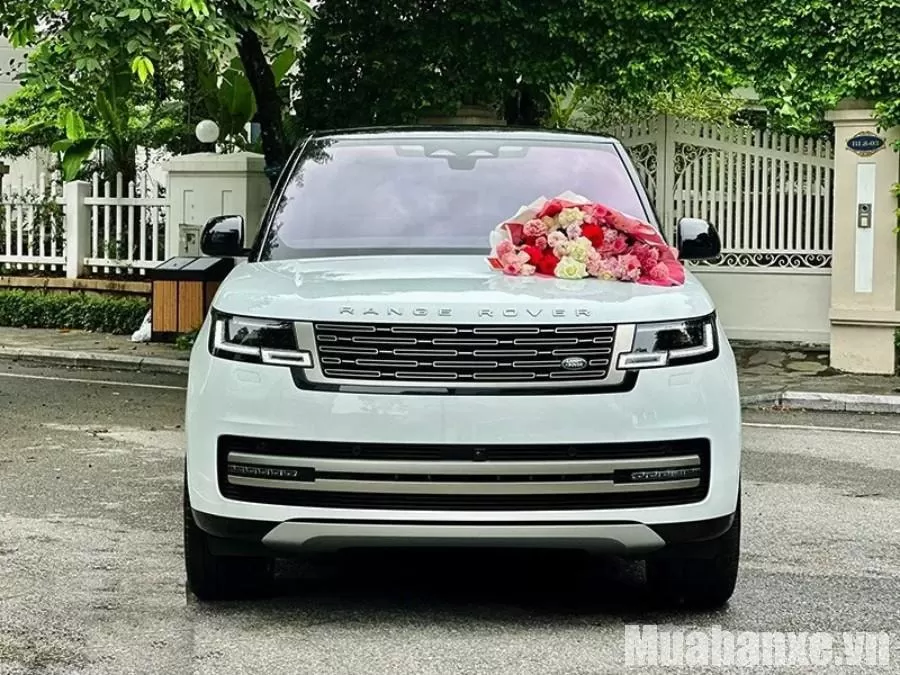 Đầu xe Range Rover Autobiography