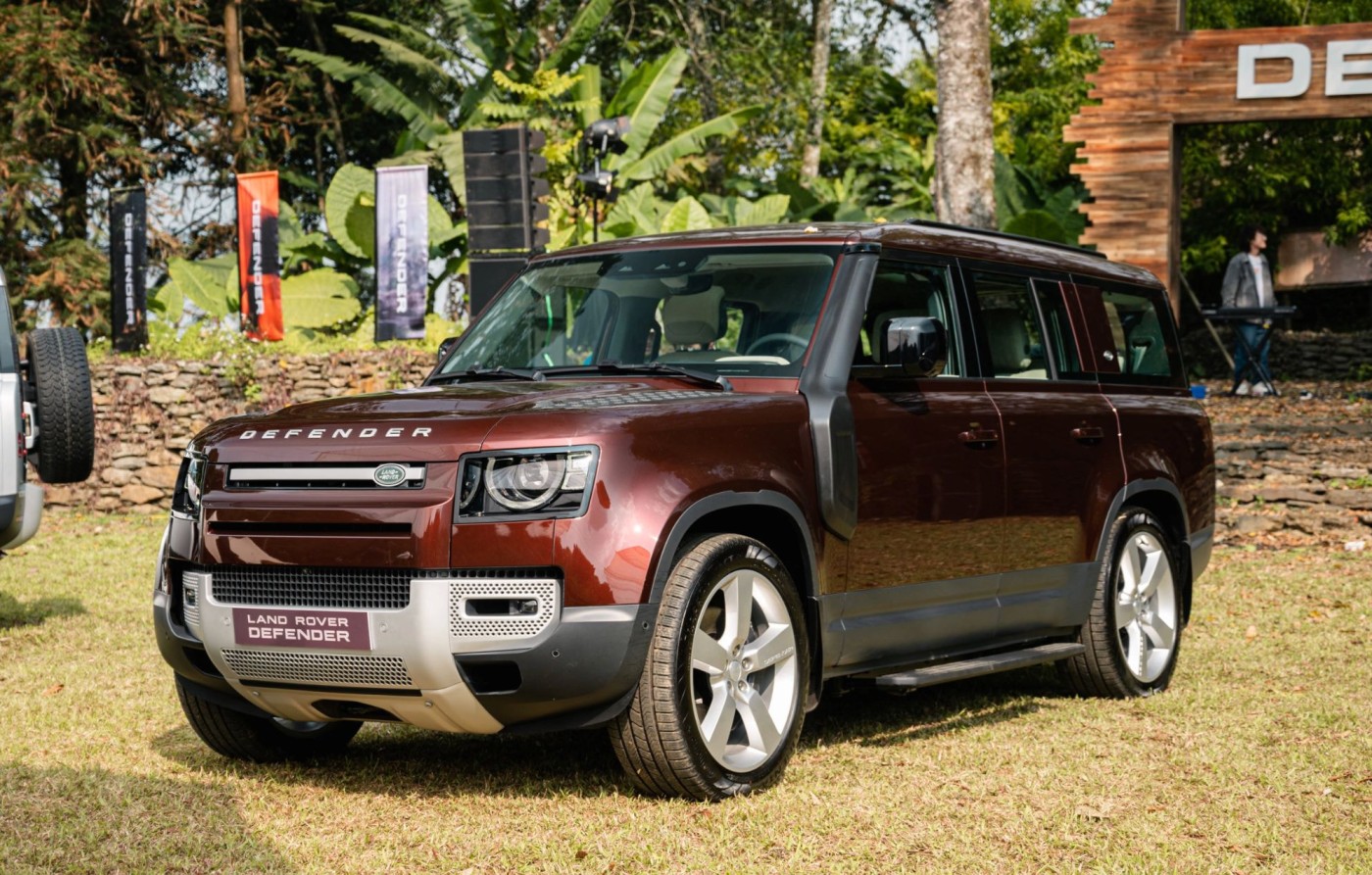 dau xe land rover defender 130 tinbanxe vn