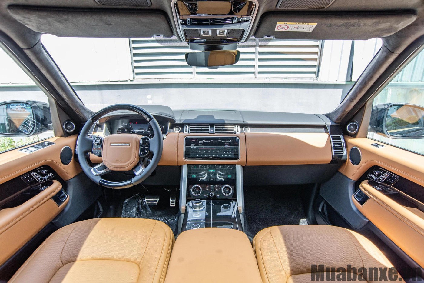tap lo xe land rover range rover