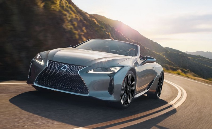 Thiết kế đầu xe lexus lc500 