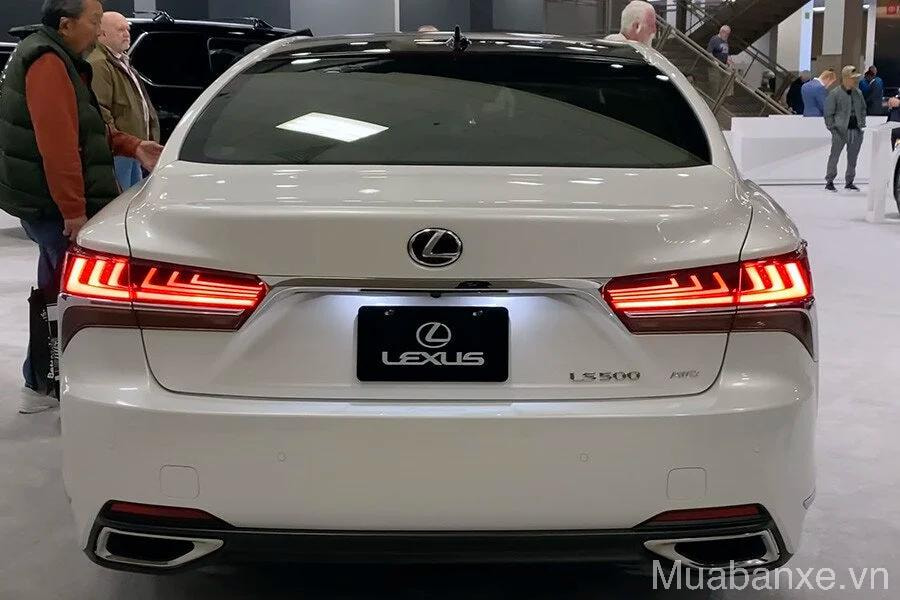 duoi xe lexus ls 500 tinbanxe vn