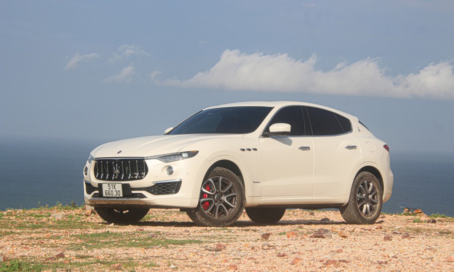 gia xe maserati levante tinbanxe 2 tinbanxe vn