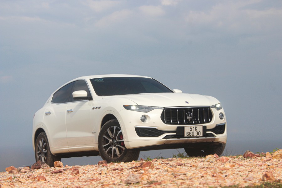 gia xe maserati levante tinbanxe 3 tinbanxe vn