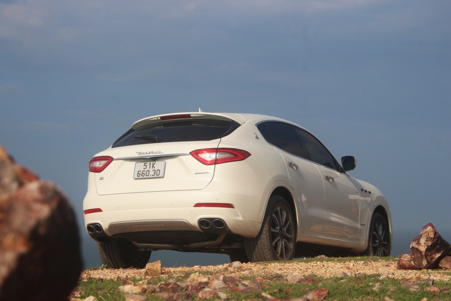 gia xe maserati levante tinbanxe 5 tinbanxe vn