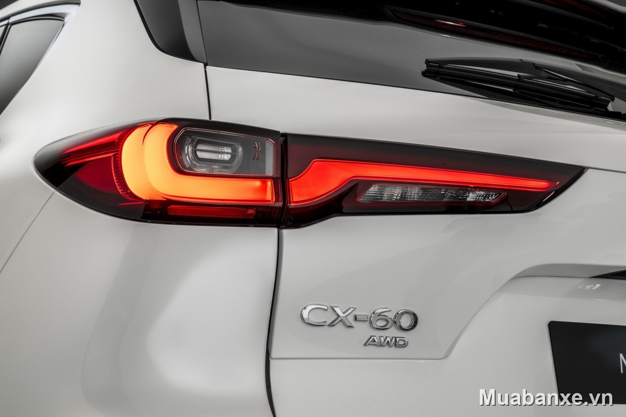 Mazda CX-60 đèn hậu