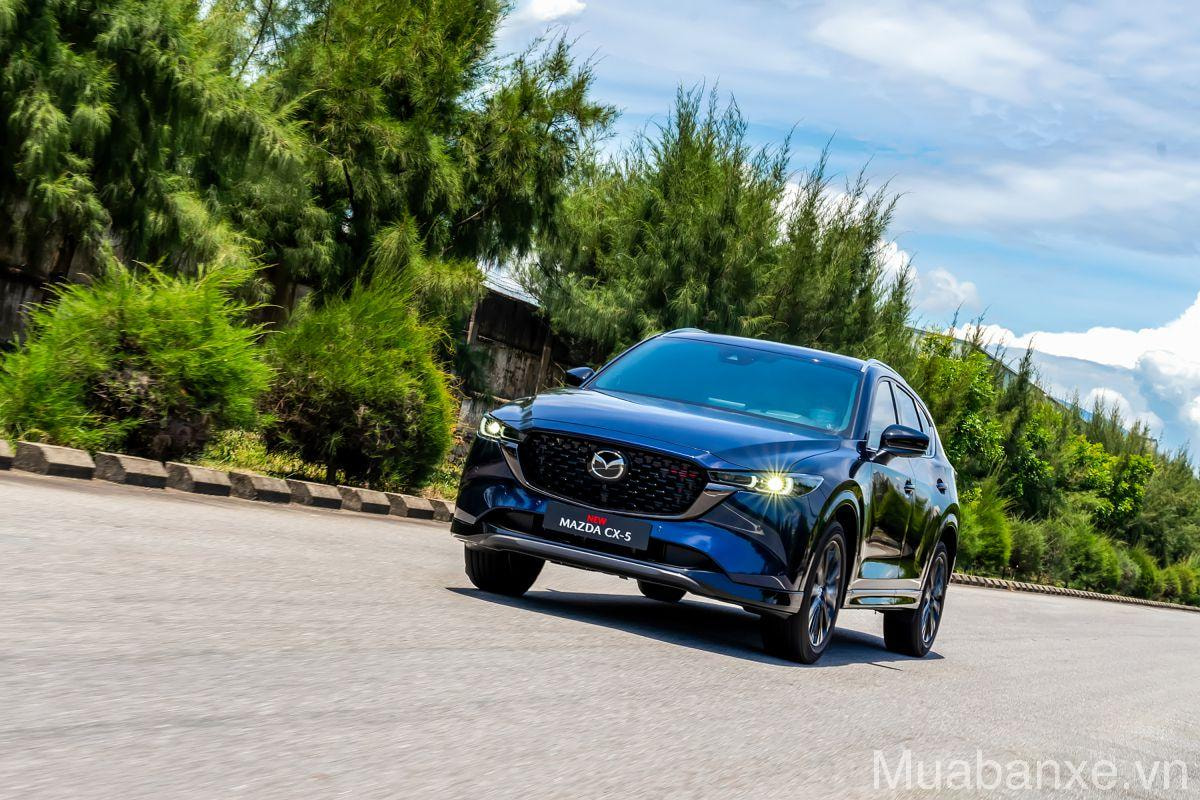 cam giac lai xe mazda cx 5 trong do thi tinbanxe vn