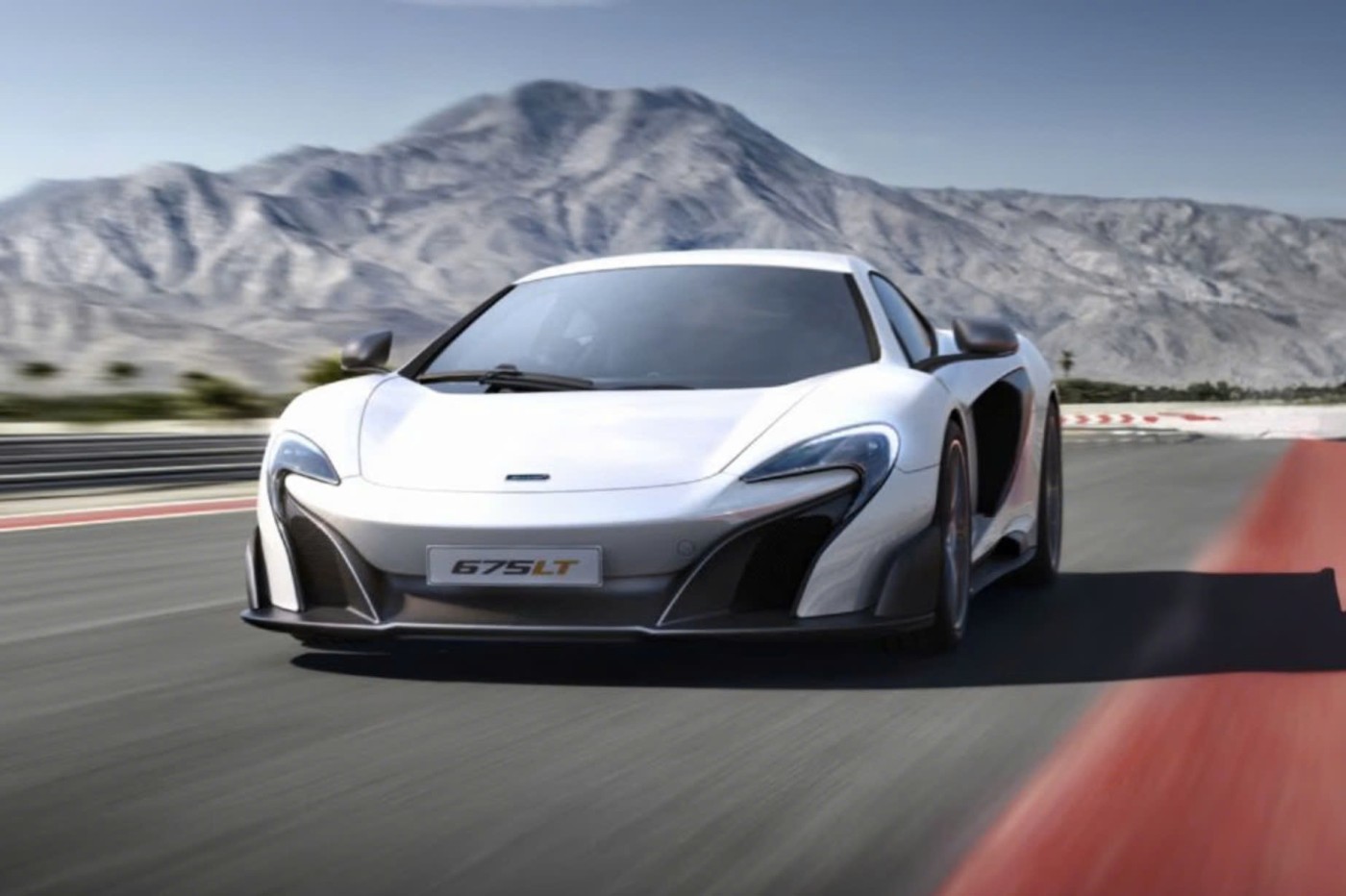 dau xe mclaren 675lt tinbanxe vn