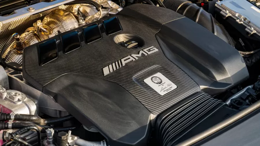 Động cơ vận hành mercedes cla 45 amg 