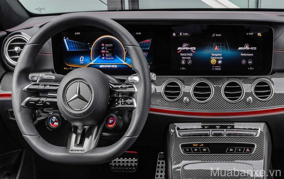man hinh ket noi vai giai tri tren xe mercedes benz e350 tinbanxe vn