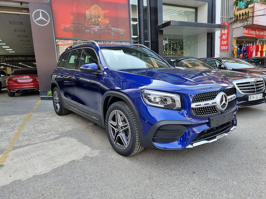 gia xe mercedes benz glb 200 tinbanxe