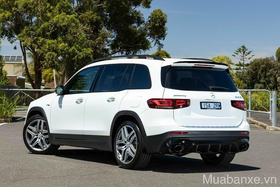 duoi xe mercedes amg glb 35 tinbanxe vn