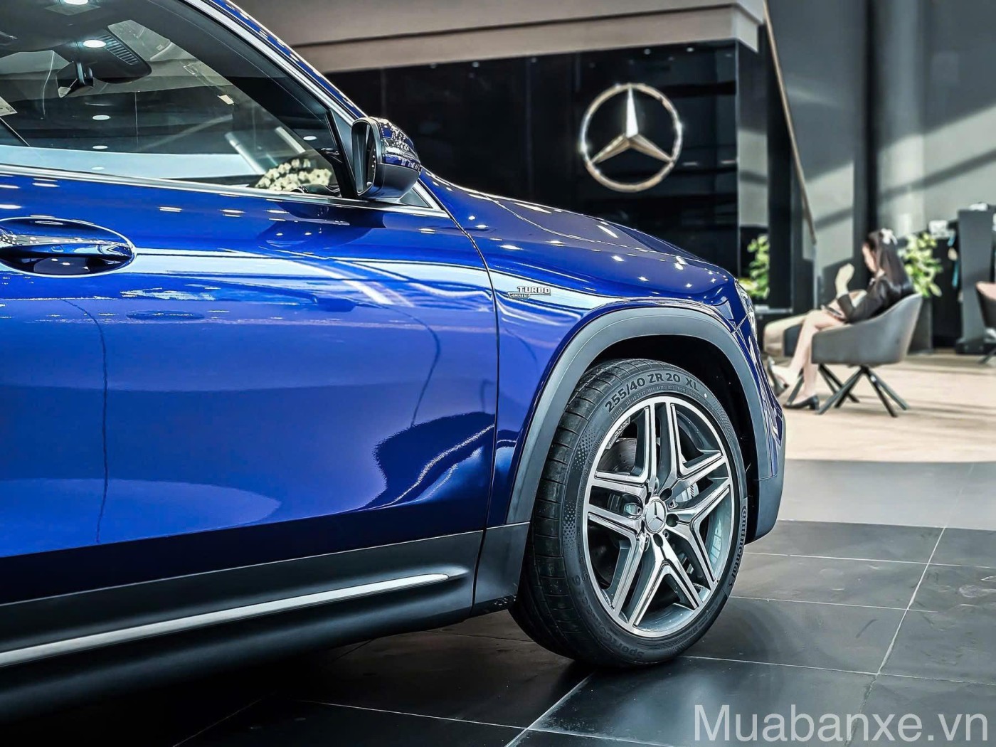 mam va lop xe mercedes amg glb 35 tinbanxe vn