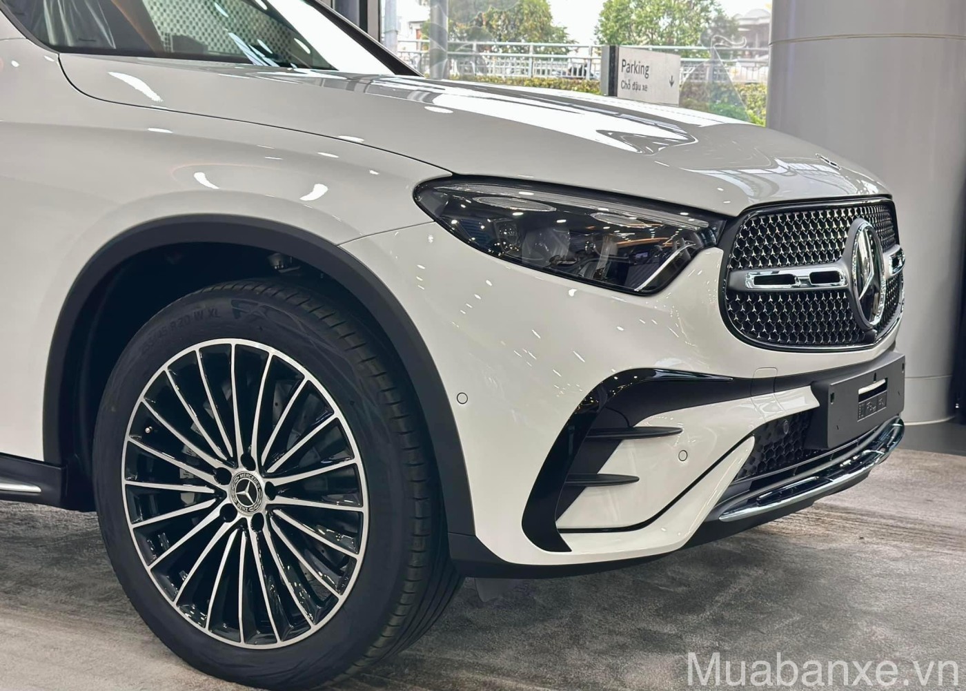mam va lop xe mercedes glc 300 tinbanxe vn