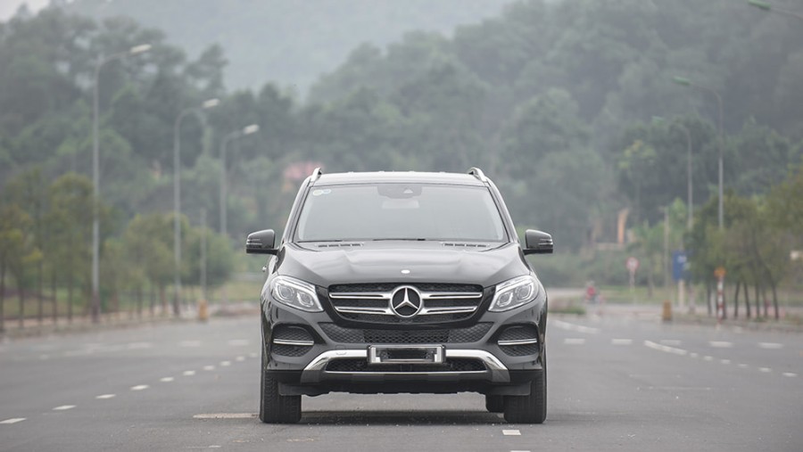 Thiết kế đầu xe mercedes gle 400 exclusive 