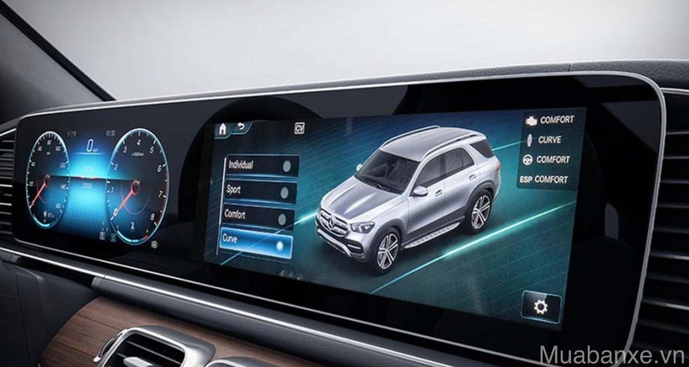 he thong giai tri tren xe mercedes gle 400 tinbanxe vn