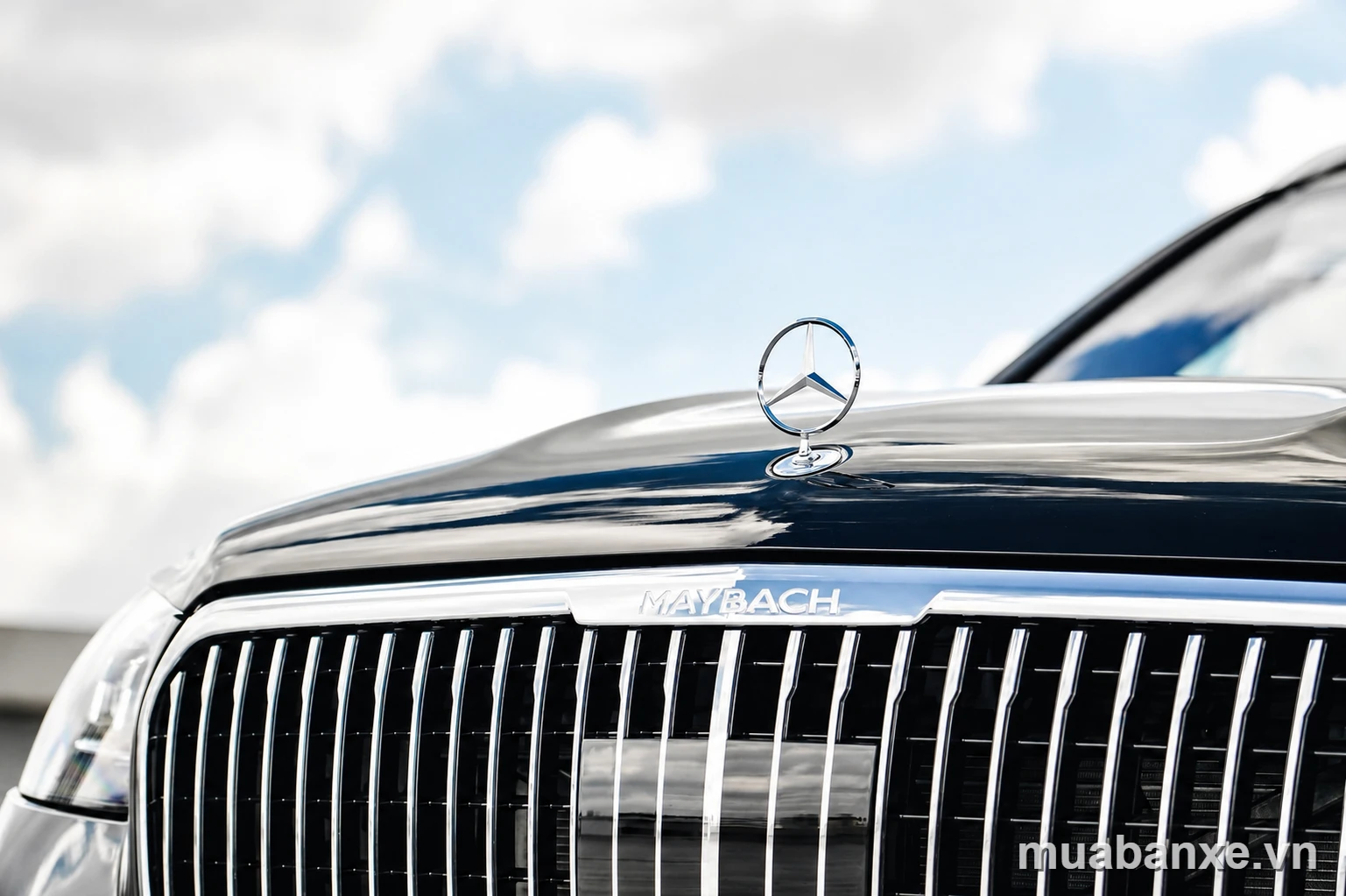 Cận cảnh lưới tản nhiệt Mercedes-Maybach