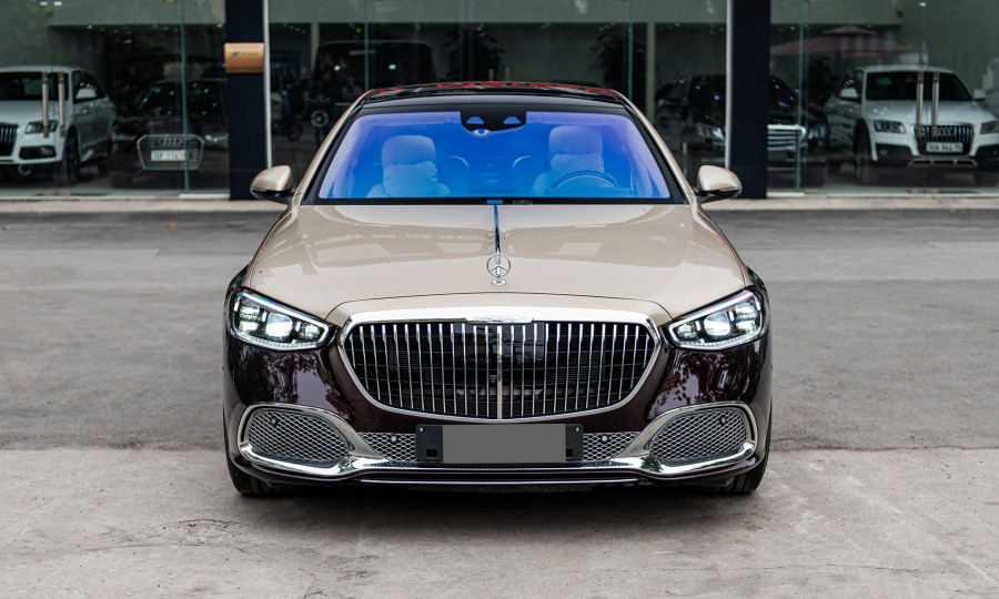 Thiết kế đầu xe mercedes maybach s680 