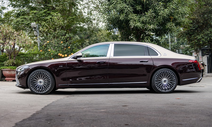 Thiết kế thân xe mercedes maybach s680 