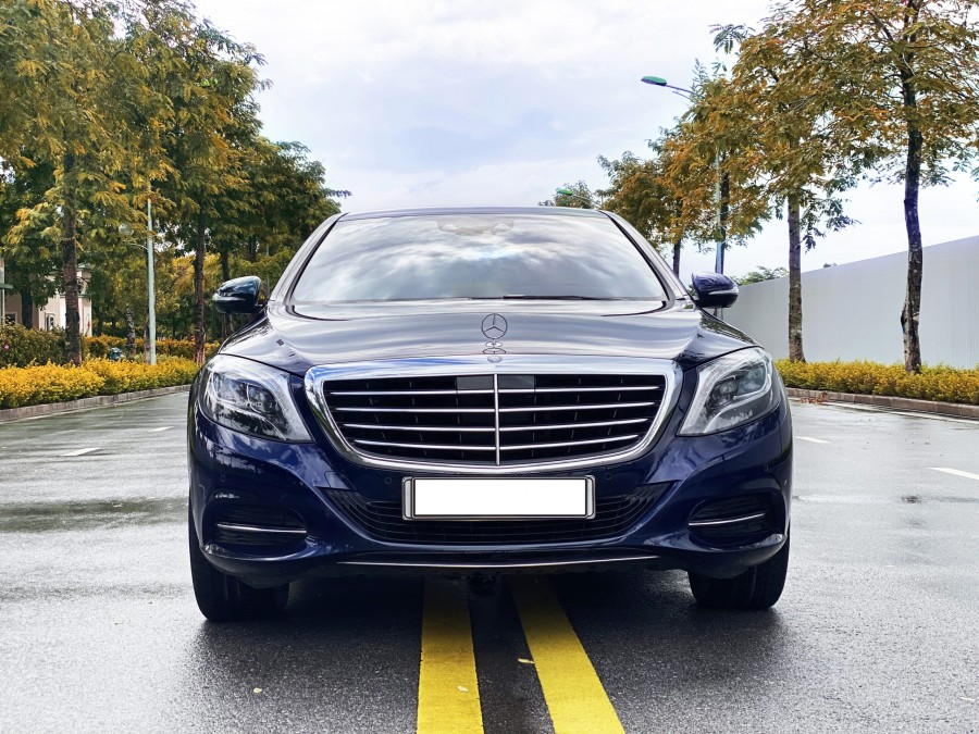 Thiết kế đầu xe mercedes s400 