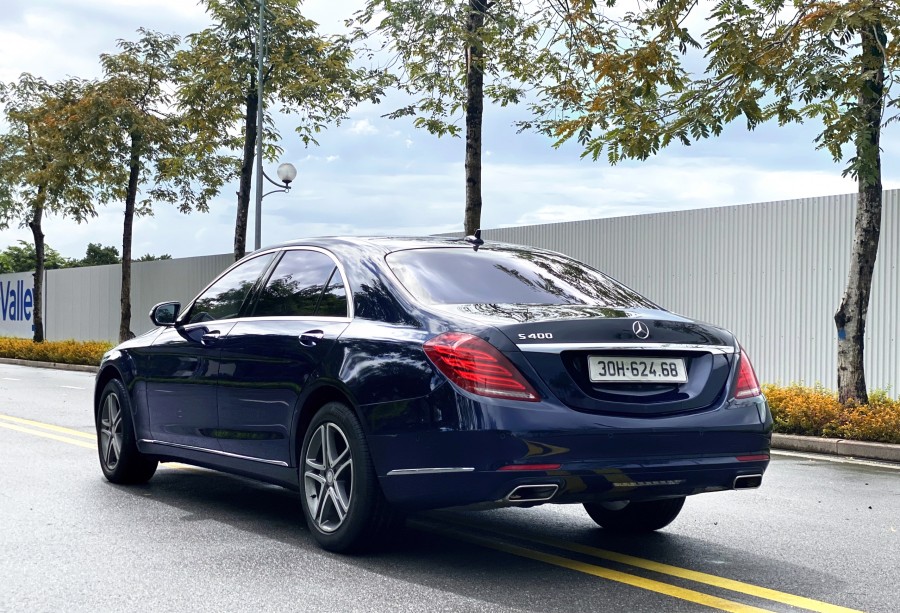 Thiết kế thân xe mercedes s400 