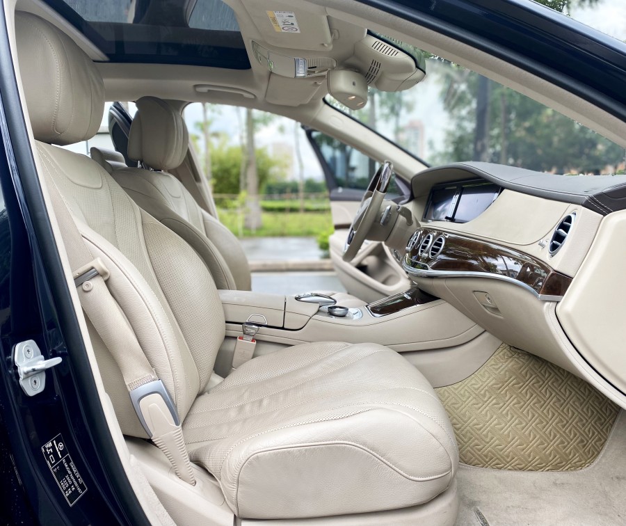 Thiết kế ghế ngồi mercedes s400 