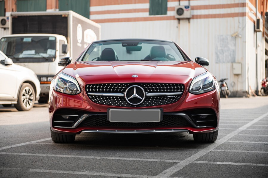 Thiết kế đầu xe mercedes slc 43 amg 