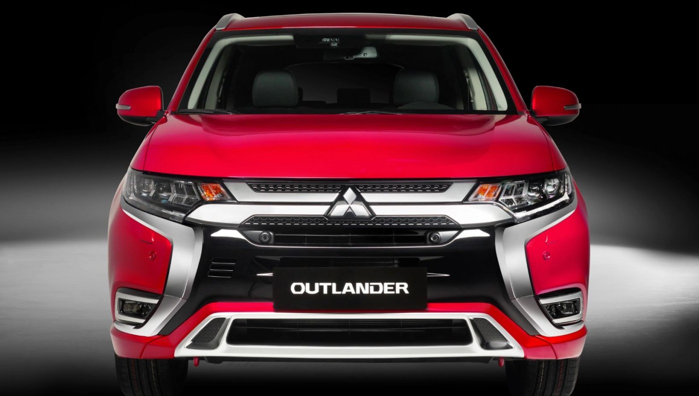 dau xe mitsubishi outlander tinbanxe vn
