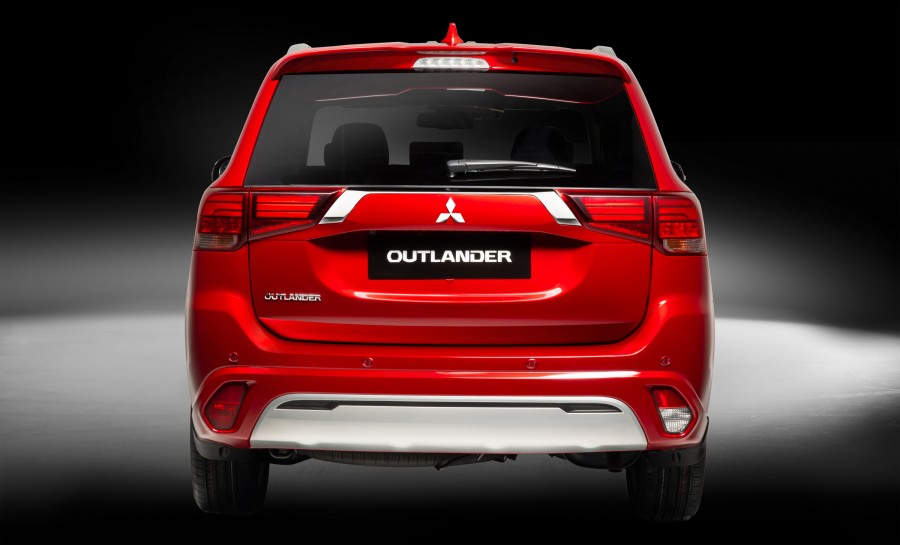 gia xe mitsubishi outlander tinbanxe 5