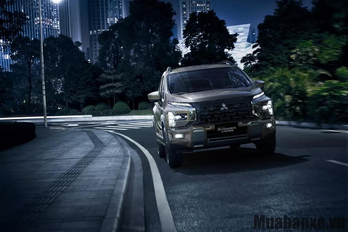 cam giac lai xe mitsubishi xpander cross