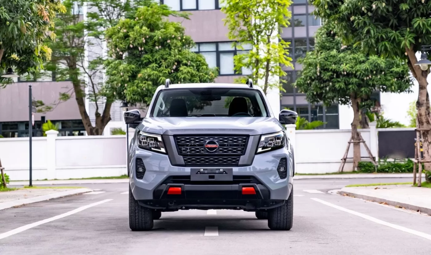 dau xe nissan navara tinbanxe vn