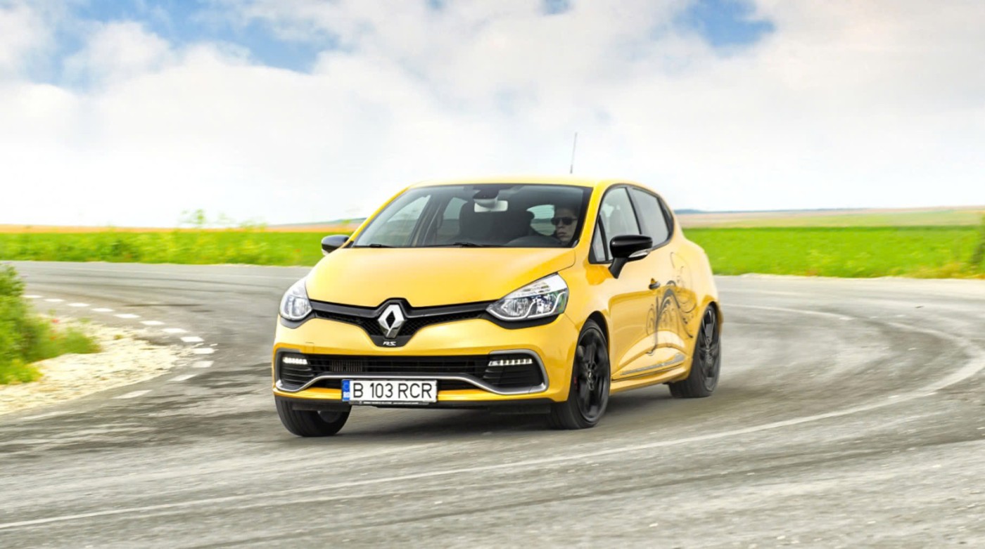 dau xe renault clio tinbanxe vn