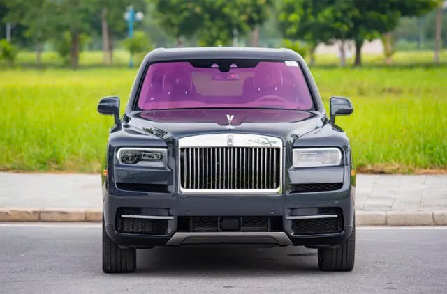 dau xe rolls royce cullinan tinbanxe vn