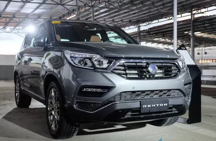 than xe ssangyong rexton tinbanxe vn