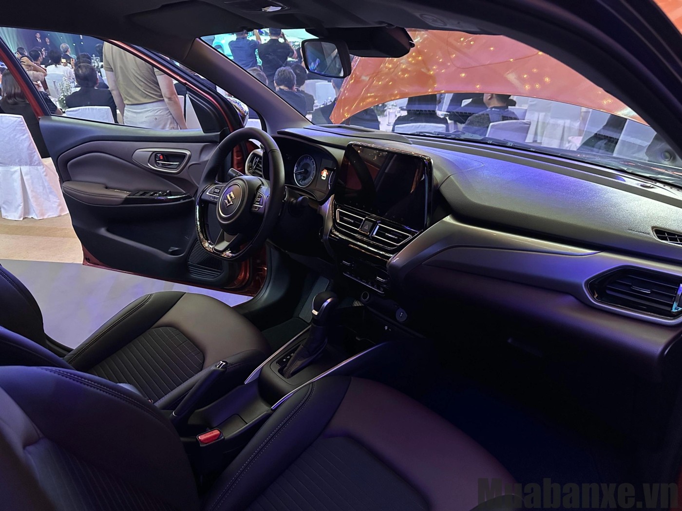 khu vuc lai xe suzuki fronx