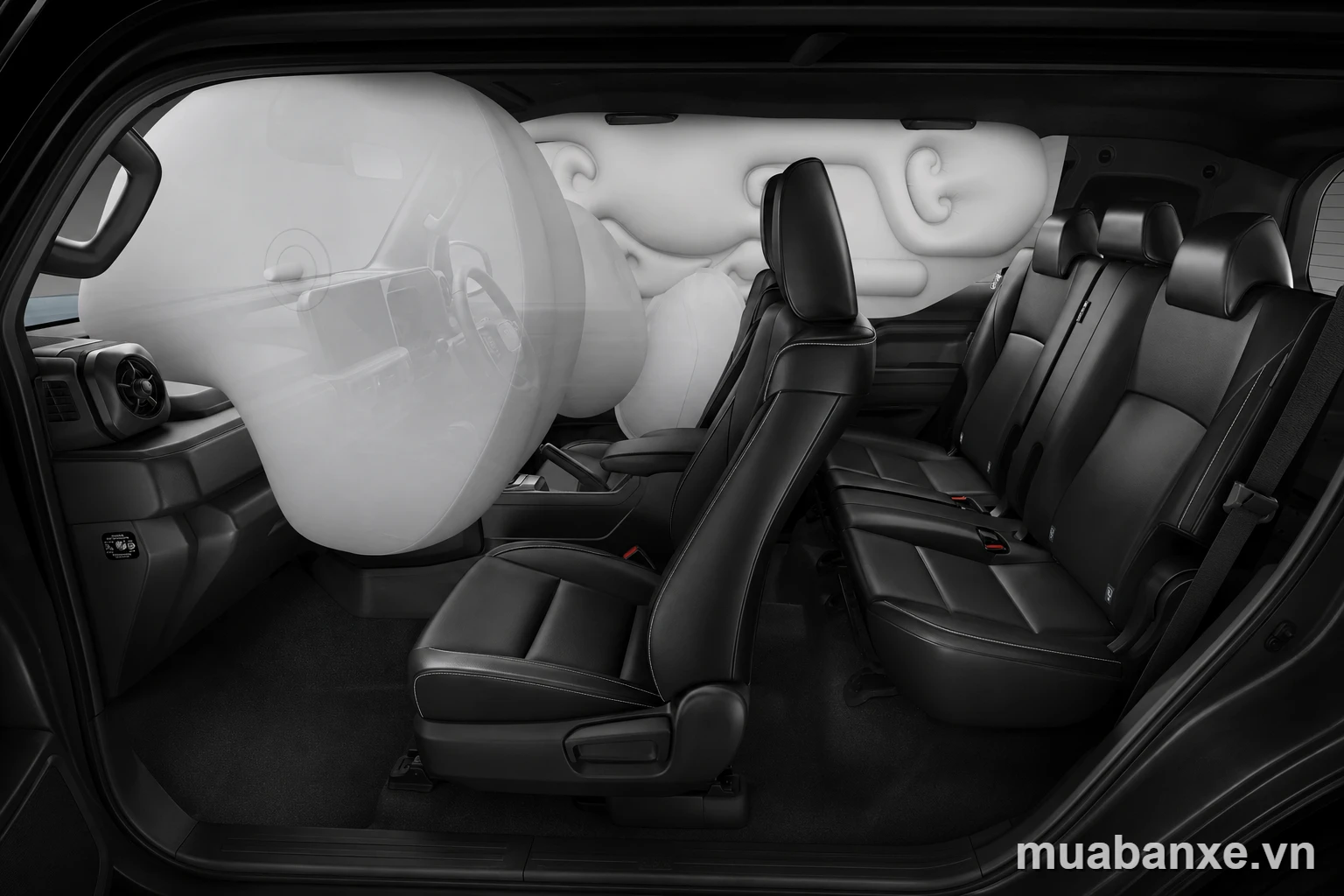 Nội thất Land Cruiser bung túi khí